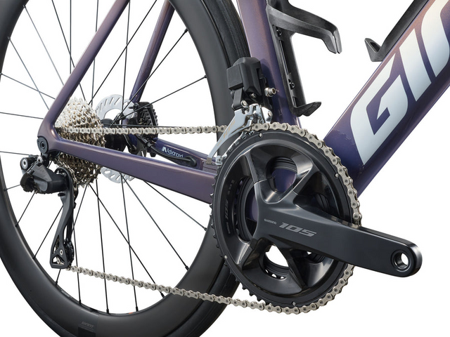 Karbonsko cestno kolo Giant Propel Advanced 1 (meteorite mist)