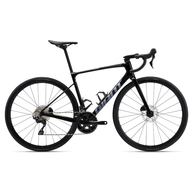 Karbonsko cestno kolo Giant Defy Advanced 2 (carbon)