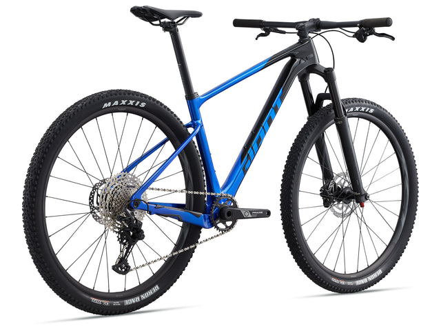 Karbonsko gorsko kolo Giant XTC Advanced 29" 3 (black sapphire)