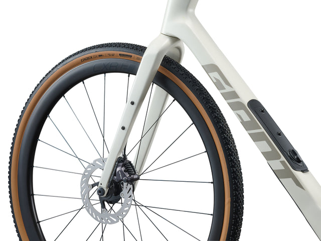 Karbonsko gravel kolo Giant Revolt Advanced 0 (snow drift)